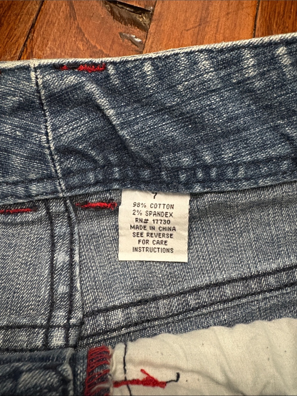 Vintage y2K 2000s mini micro skirt low rise - Picture 3 of 5